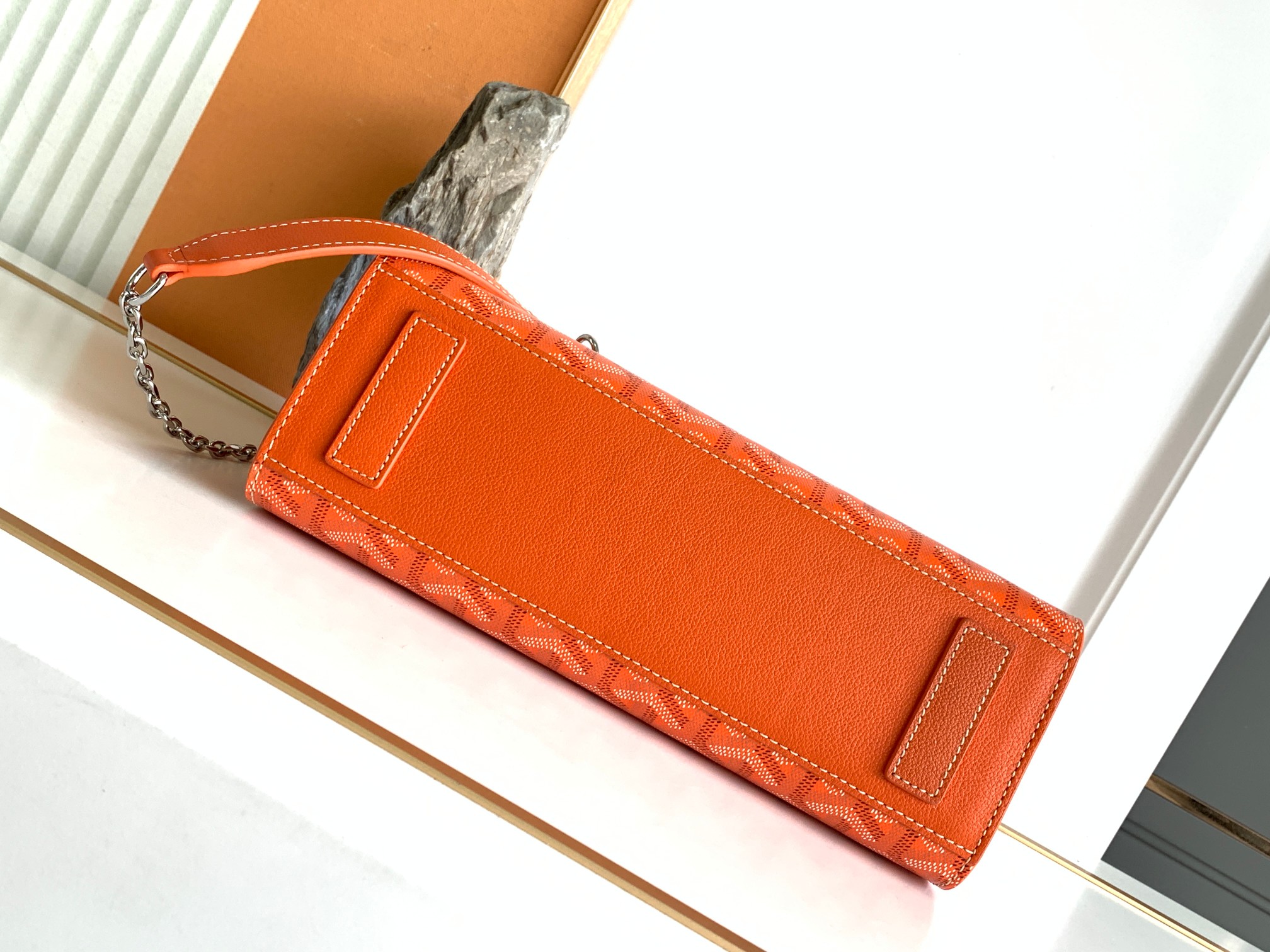 Rouette Structure PM Shoulder Bag In Orange